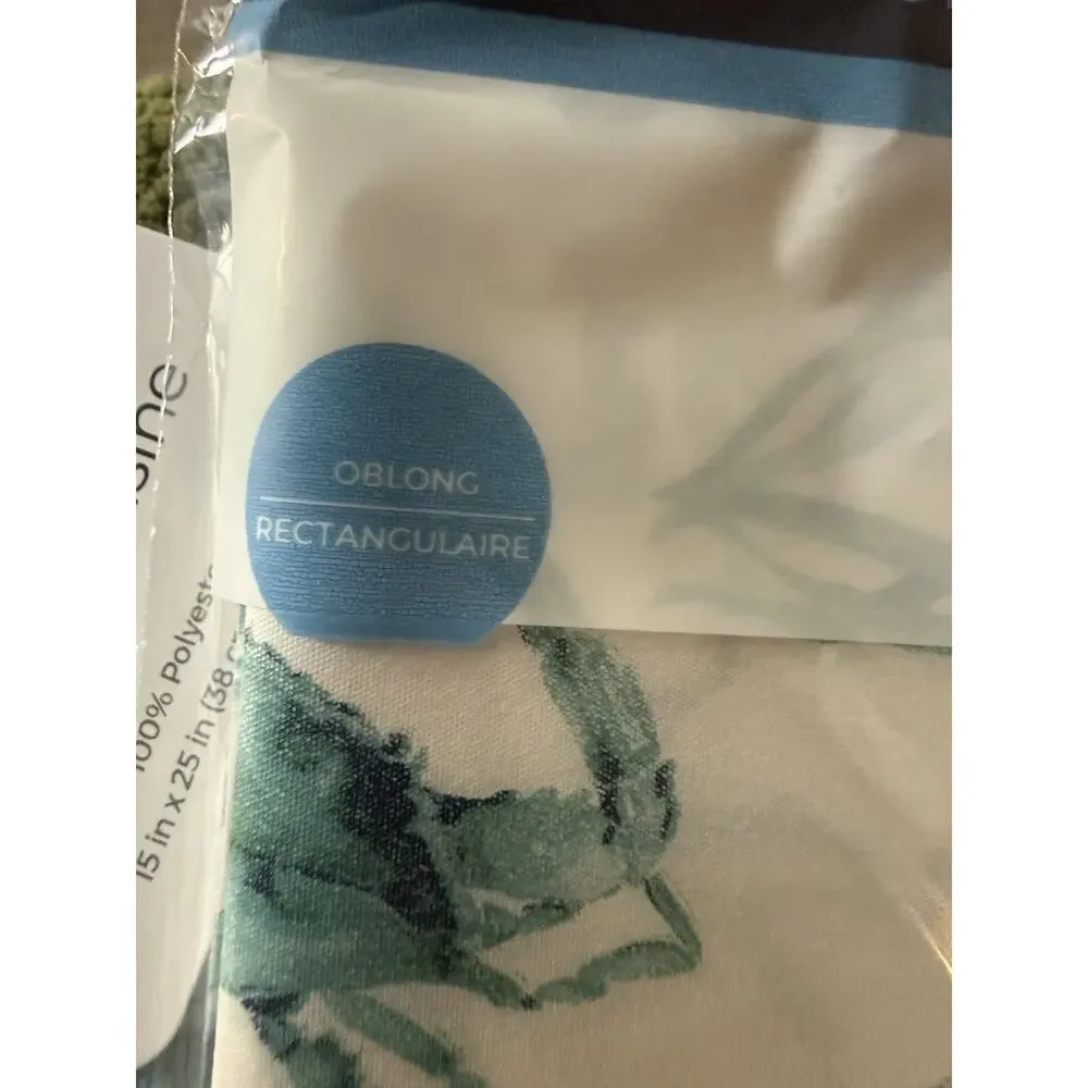 White & Blue Crab/Ocean Themed—52x70 IN OBLONG Rectangle TABLE Cloth—NEW
